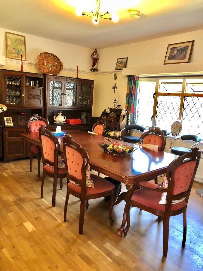 Amazing Quiet Garden House Near London Luton Airport Luton (Bedfordshire)
