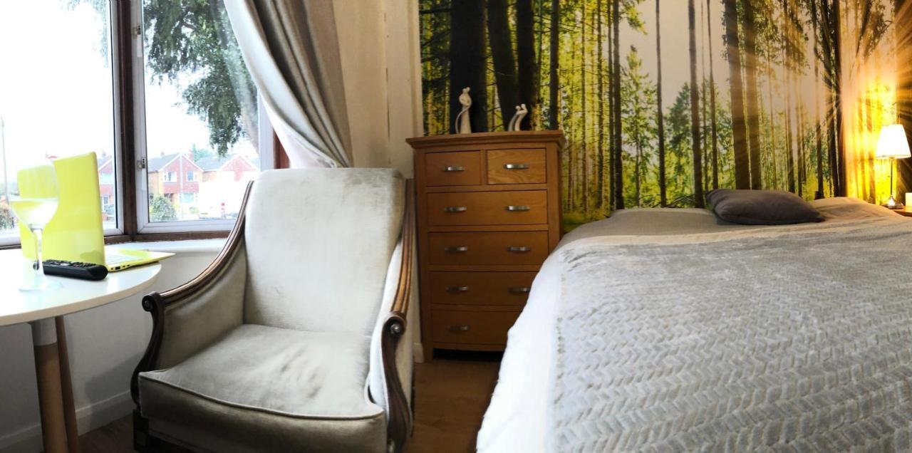 Homestay Amazing Quiet Garden House Near London Luton Airport Luton (Bedfordshire)