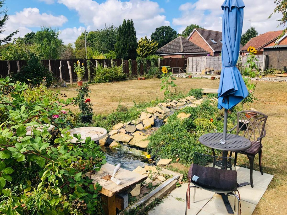 Amazing Quiet Garden House Near London Luton Airport Luton (Bedfordshire)